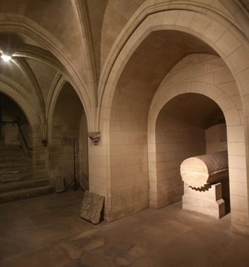Les Trésors cachés de la Basilique : de la Crypte à la chapelle Saint-Michel