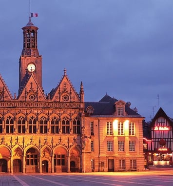 L'Hôtel de Ville : un bâtiment citoyen au cœur de la Cité