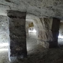 Visite libre à Laon : Les souterrains de la cité médiévale
