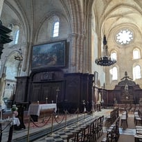 Visite guidée à Laon : L'église abbatiale Saint-Martin