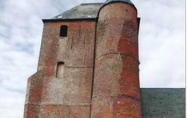 Le renouveau de l'église fortifiée de Prisces