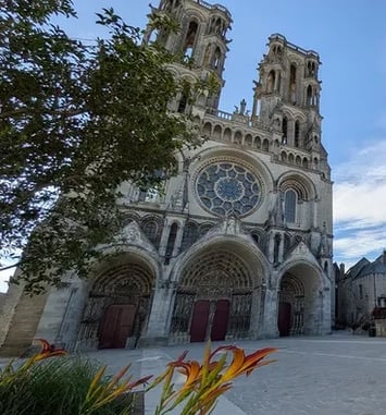 Visite guidée à Laon : La cathédrale Notre-Dame