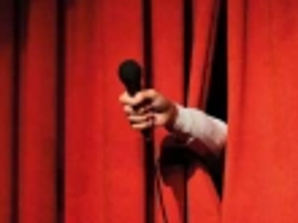 Le Mail Comedy Club