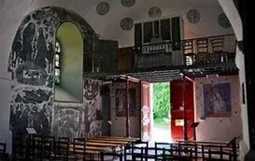Visite guidée de l'Église Saint Martin de Jeantes et des œuvres de Charles Eyck : un trésor à découvrir